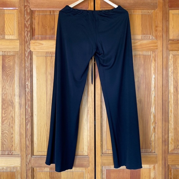 MAXX STUDIO two piece dressy casual pantsuit. - Picture 7 of 11